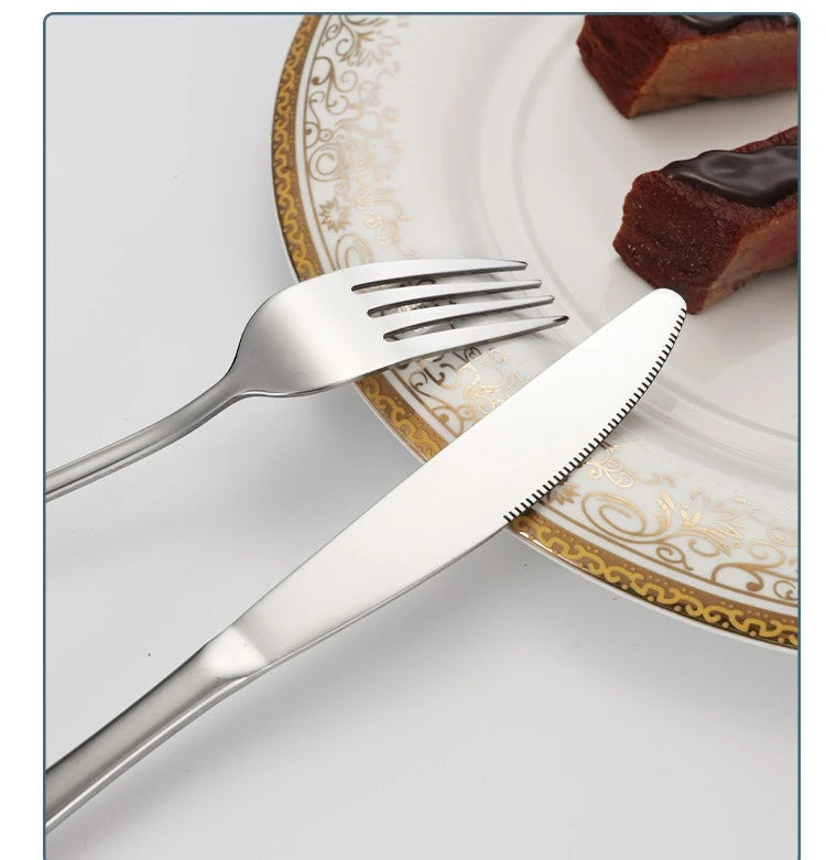 24-Piece Black & Gold Silverware Set – Elegant Stainless Steel Flatware