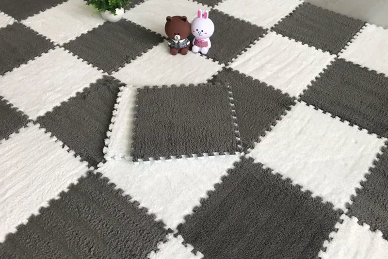 Soft Plush Interlocking Play Mat Tiles (30 × 30 cm)