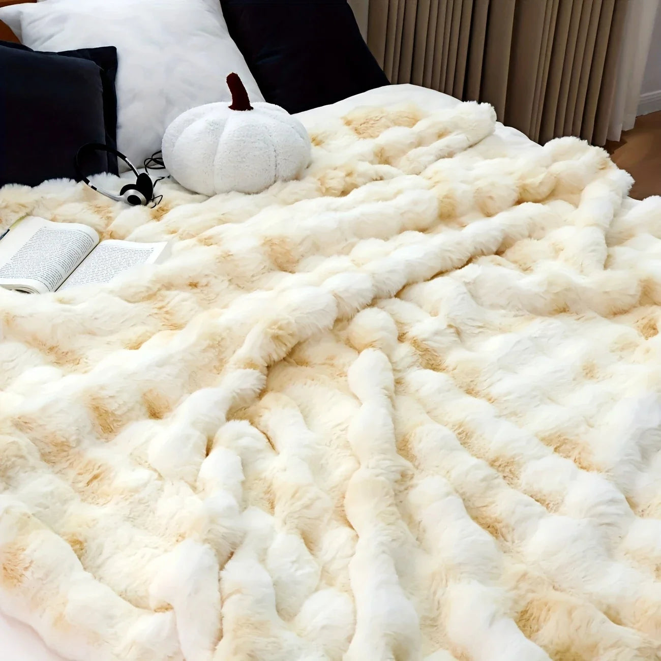 Cosy Fleece Blanket