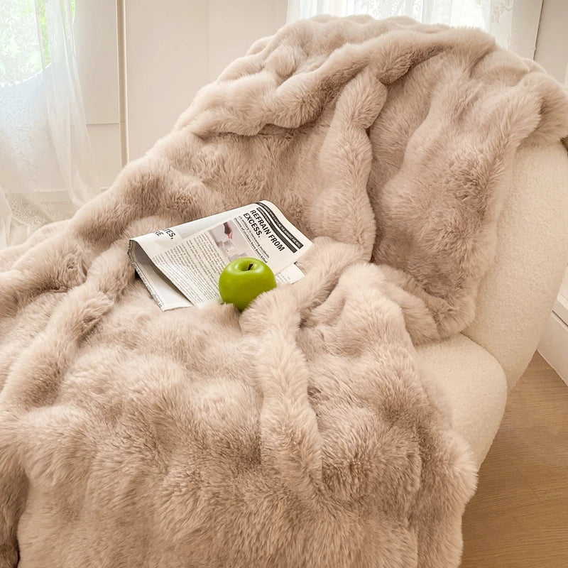 Faux Fur Throw Blanket