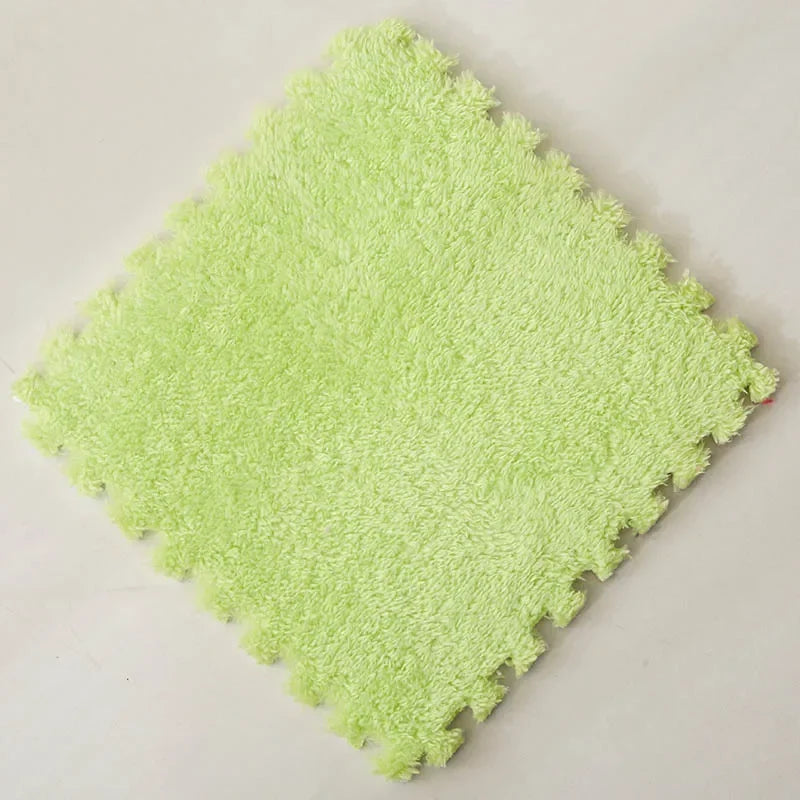 Soft Plush Interlocking Play Mat Tiles (30 × 30 cm)