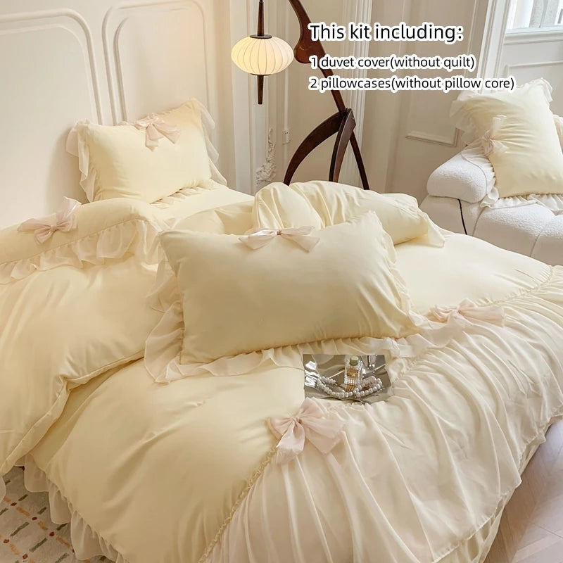 3-Piece White Ruffled Bedding Set – Soft Duvet Cover & Pillowcases