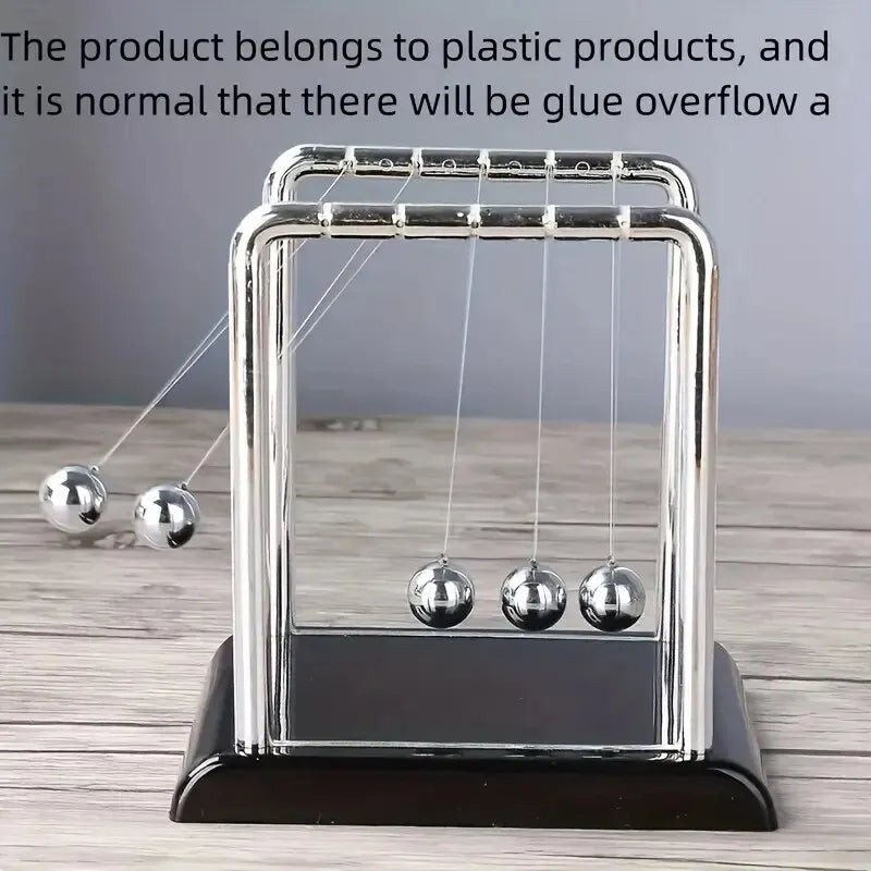Newton’s Cradle – Home Décor