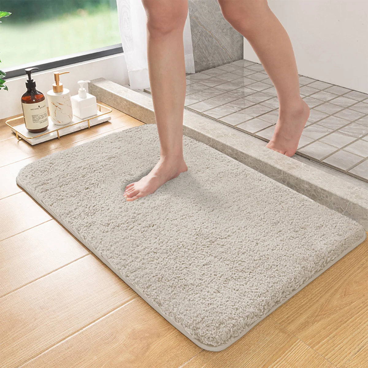 Soft Long-Pile Absorbent Bathroom Mat – Non-Slip Floor Rug
