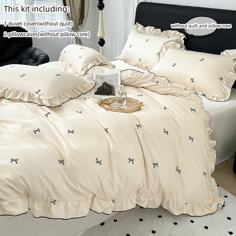 3-Piece Lace Duvet Cover Set – Black Dot Print Bedding