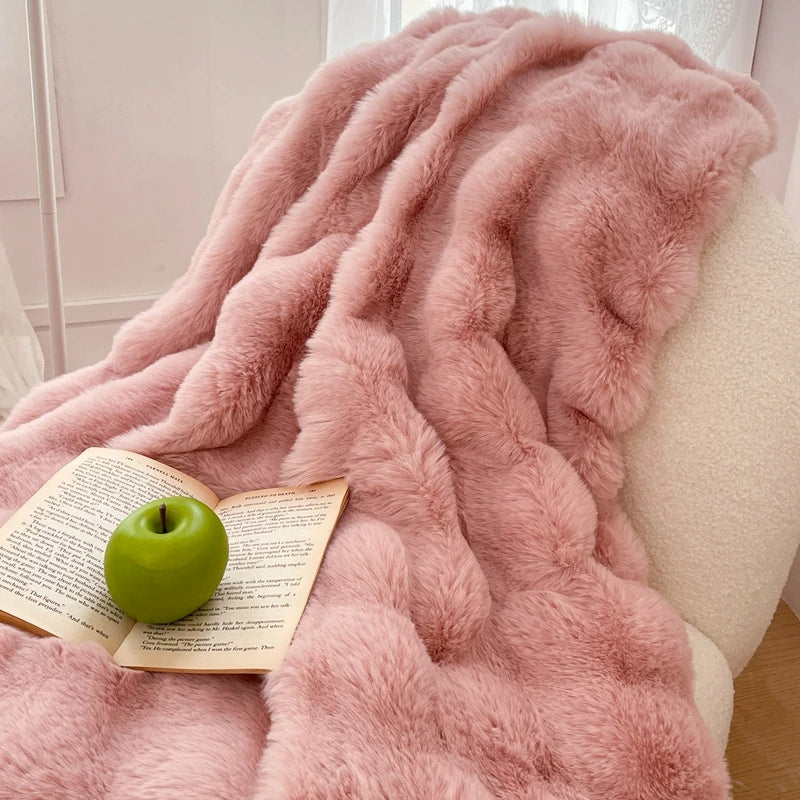 Faux Fur Throw Blanket