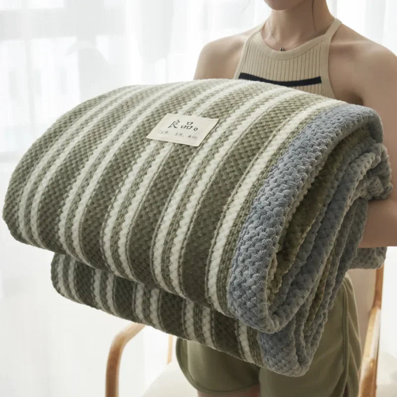 Soft Knitted Chenille Throw Blanket