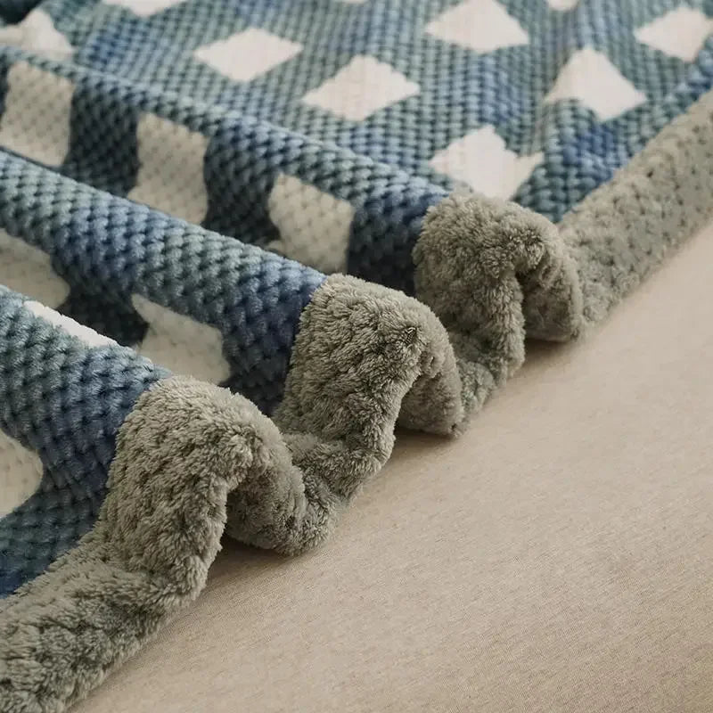 Soft Knitted Chenille Throw Blanket