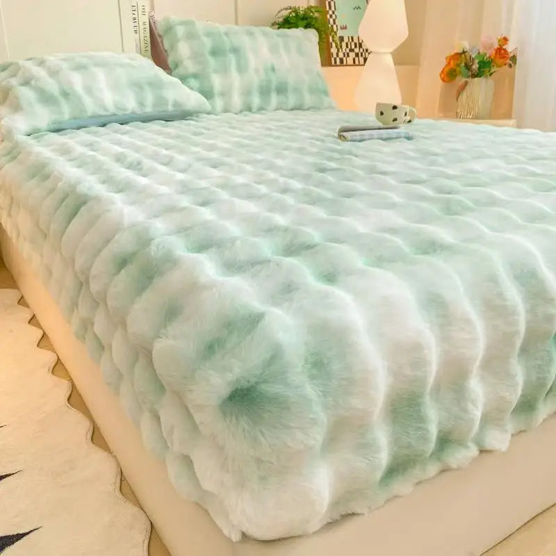 Bubble Milk Velvet Bed Sheet – Winter Warm Mattress Cover