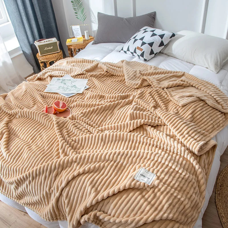 Soft Coral Fleece Throw Blanket – Ultra Warm 250GSM