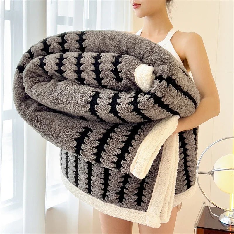 Thick Warm Flannel Blanket - Soft and Fluffy